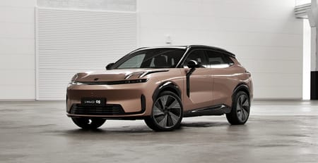 Lynk & Co 08 More PHEV