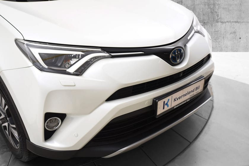 Bilde 3 av Toyota RAV4 Hybrid 197 HK/Skinn/360 g.k./Hengerfeste