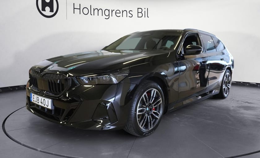Bild 1 av BMW i5 xDrive40 Touring Touringm Sport Pro Pro Business Ed Drag H K DA