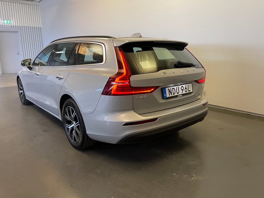 Bild 3 av Volvo V60 B4 Bensin Core
