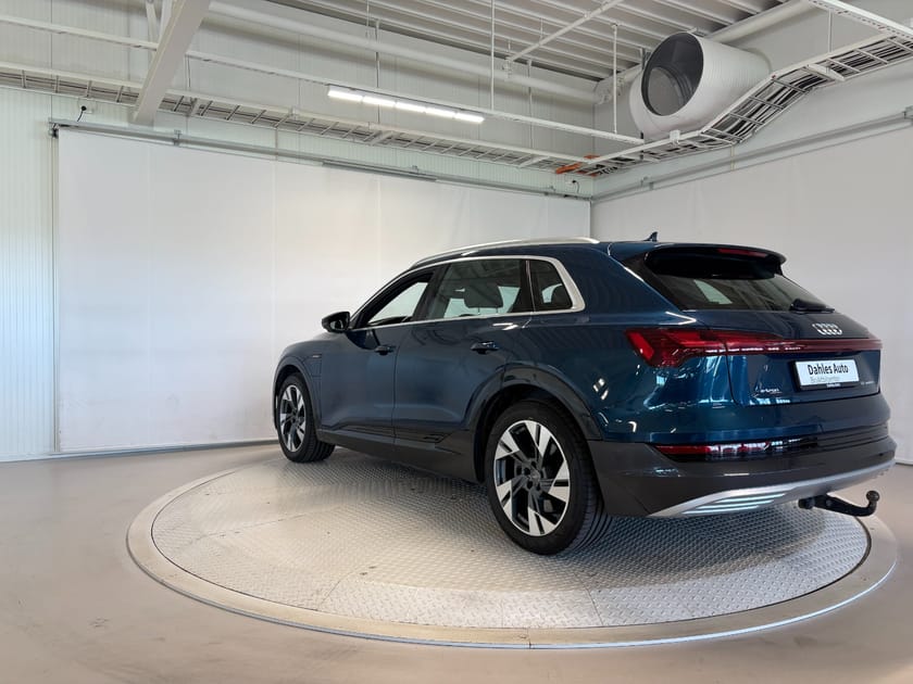 Bilde 4 av Audi e-tron 55 quattro Exclusive ACC/Krok/360-kam/B&amp;O/S-line sportpk/Navi