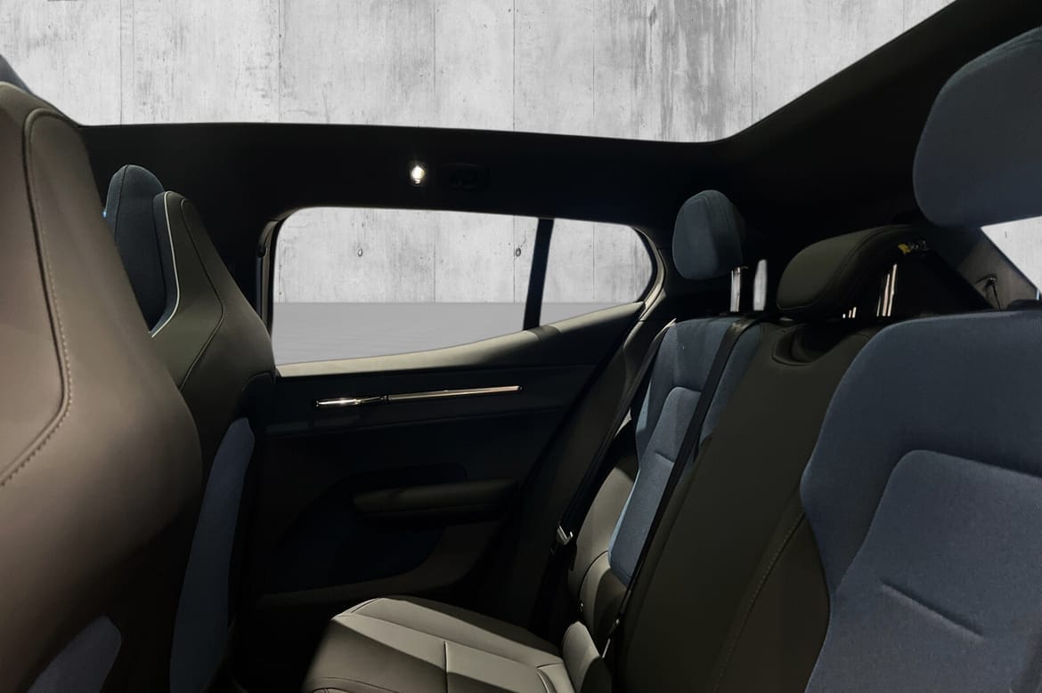 Volvo EX30 Cross Country Twin Motor Performance bilde 24