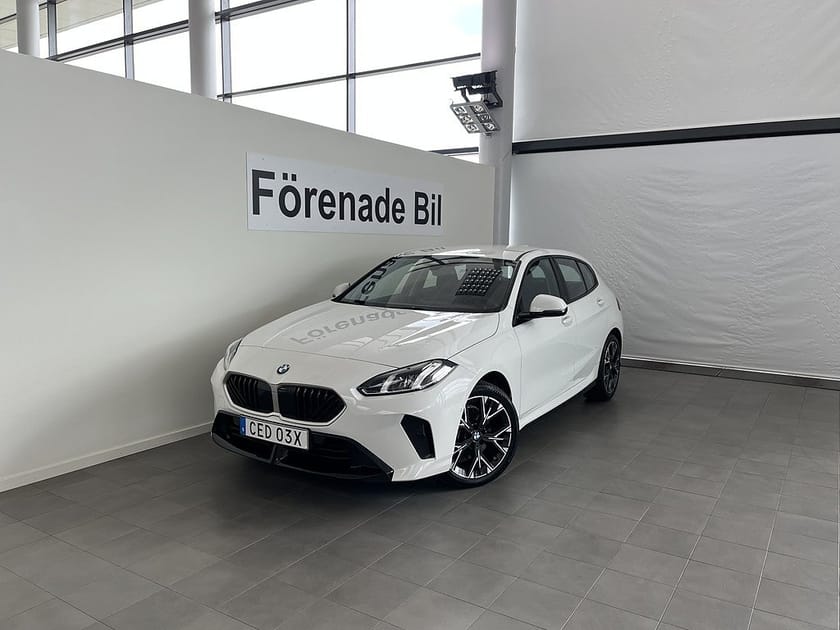 Bild 1 av BMW 120 M Sport Design Nav Drive/Park-assist Rattvärme