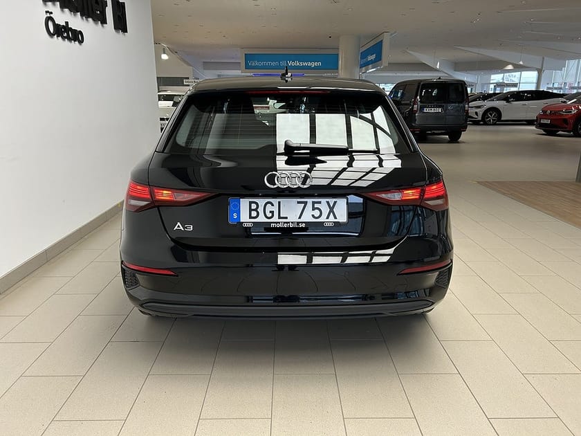 Bild 5 av Audi A3 Sportback 35 TFSI 150hk PROLINE