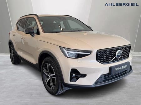Volvo XC40 B3 FWD Bensin Plus Dark