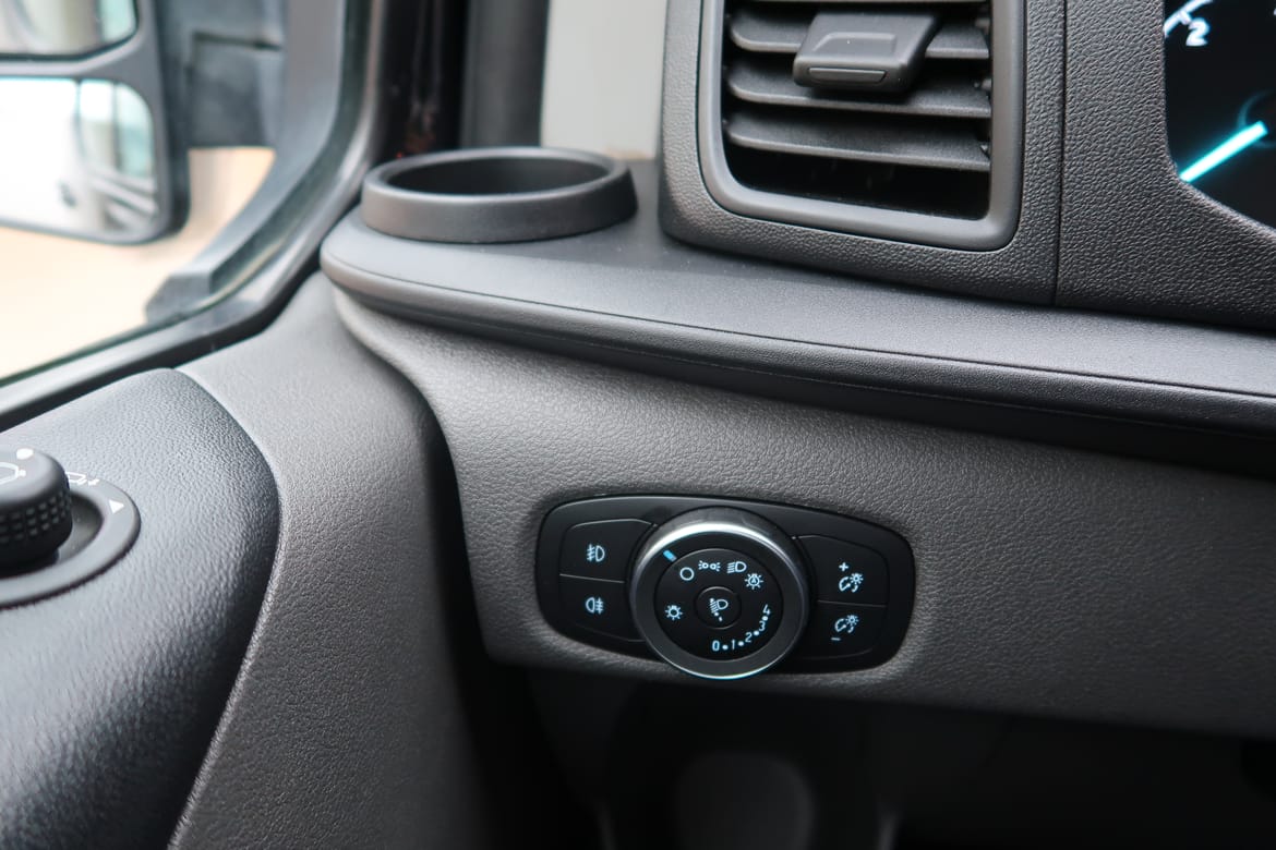 Ford Transit Custom 2023 - miniatyr 11