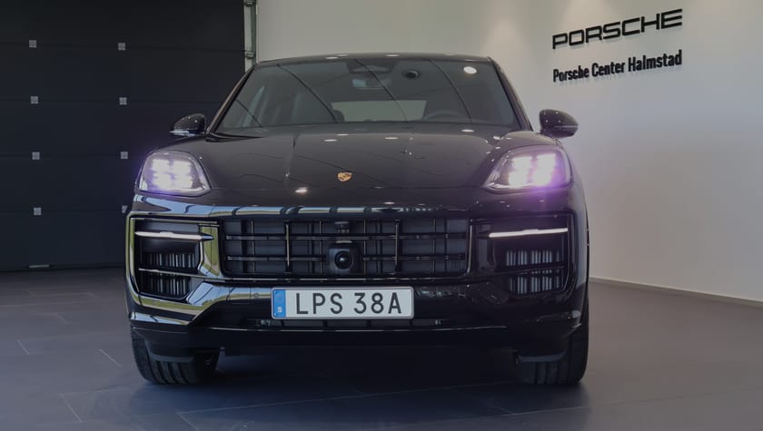 Bild 2 av Porsche Cayenne E-Hybrid Coupé Black Edition 470HK/VAT/ 1.99% RÄNTA