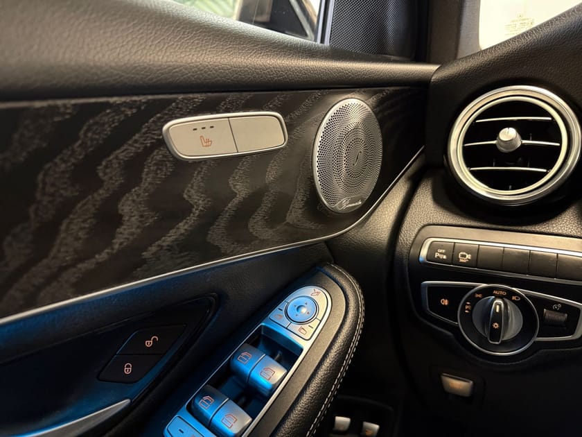Bild 3 av Mercedes-Benz GLC 220 d Coupé 4MATIC