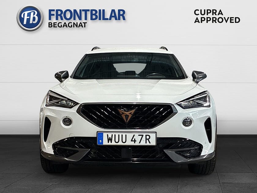 Bild 2 av CUPRA Formentor VZ e-Hybrid 245hk/El-Drag/Full Link/B-Kamera/19"