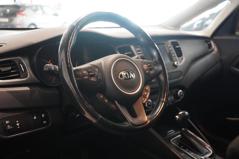 Bild 2 av Kia Carens 1.7 CRDi DCT Advance Plus 7-Sits 141hk