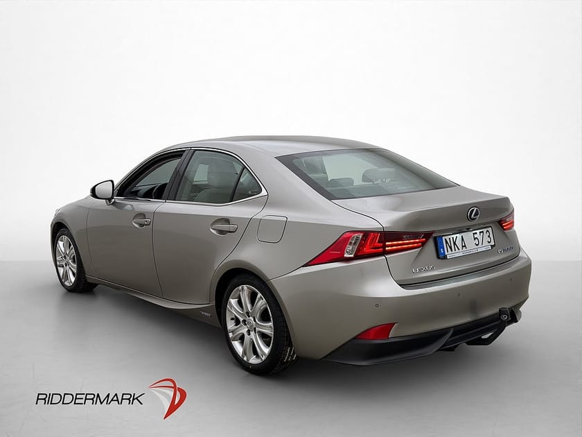 Bild 5 av Lexus IS 300h 223hk Executive Värm T-Lucka Kamera Läder Drag