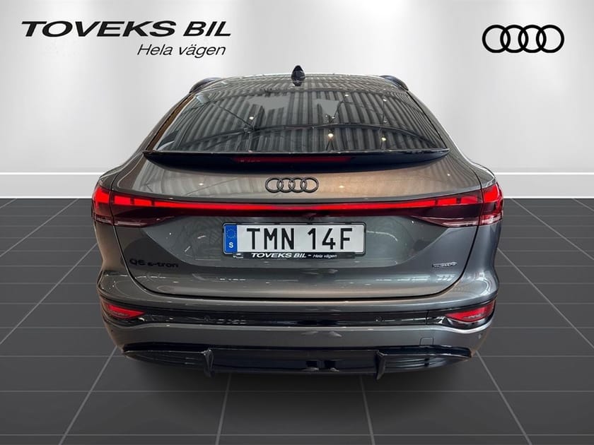 Bild 5 av Audi Q6 Sportback e-tron quattro 315 KW