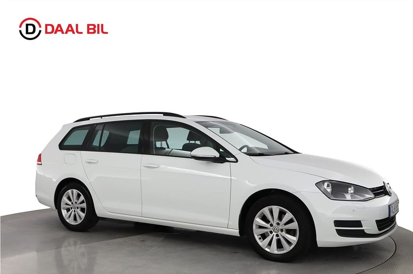 Bild 4 av Volkswagen Golf Sportscombi SC 1.6 TDI 110HK DRAG B-KAM NAVI ACC APP-CONNECT