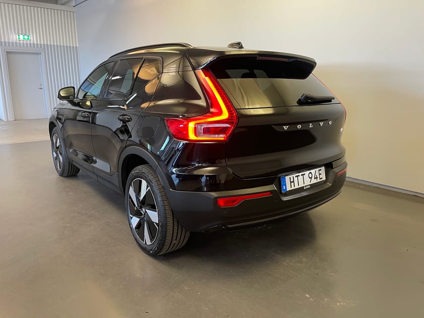 Bild 3 av Volvo XC40 Recharge Extended Range Plus Edt / Dragkrok / Backkamera / Navigation /