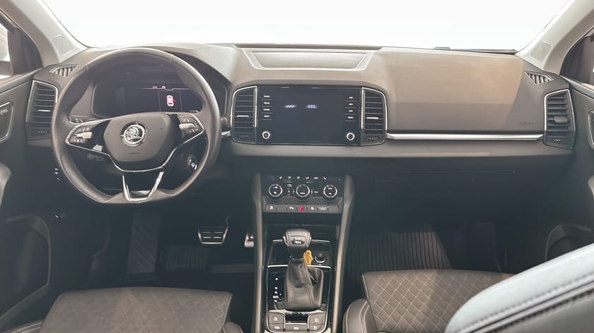 Bild 4 av Škoda Karoq 2.0 TDI 150hk 4x4 Style Kamera Värmare Adaptiv