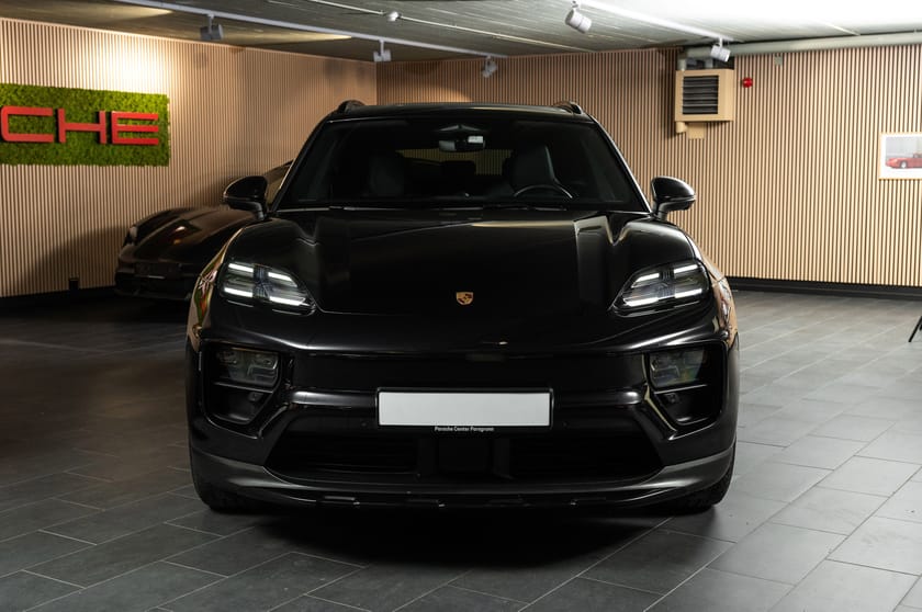 Bilde 2 av Porsche Macan 4S Pano/Pass.skjerm/Krok/Matrix/Sport-chrono/Bose/18-vei/+