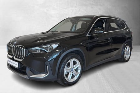 BMW iX1 xDrive30 Krok Comfacc Harman Adled 360 kamera