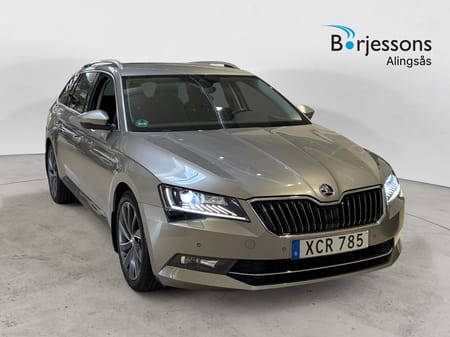 Škoda Superb Kombi L&K TDI 190hk 4x4 Drag/Värmare/Kamera/Läder