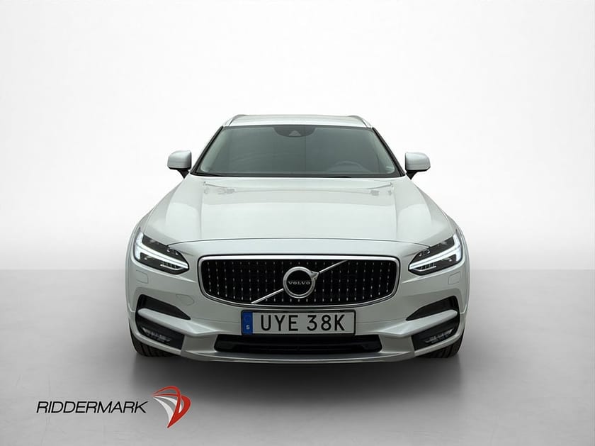 Bild 1 av Volvo V90 Cross Country T5 250hk AWD Värmare Kamera Drag