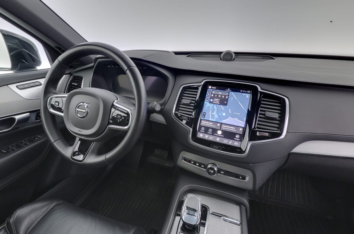 Volvo XC90 2023 - miniatyr 8