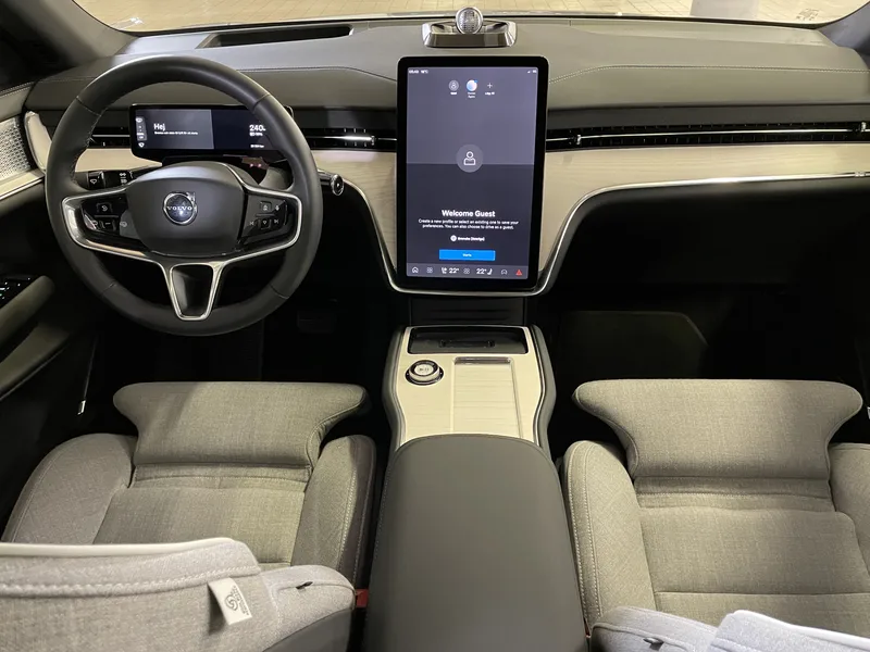 Bild 12 av 15 – Volvo EX90 Twin Motor Performance 7-seater Ultra 7sätes