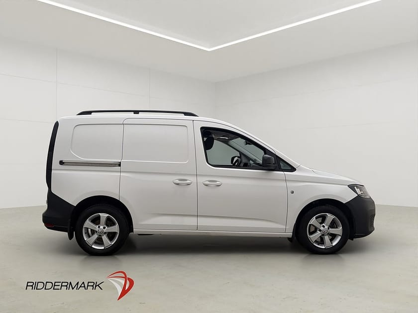 Bild 2 av Volkswagen Caddy Cargo 102hk Värm Drag Kamera V-Inr CARPLAY