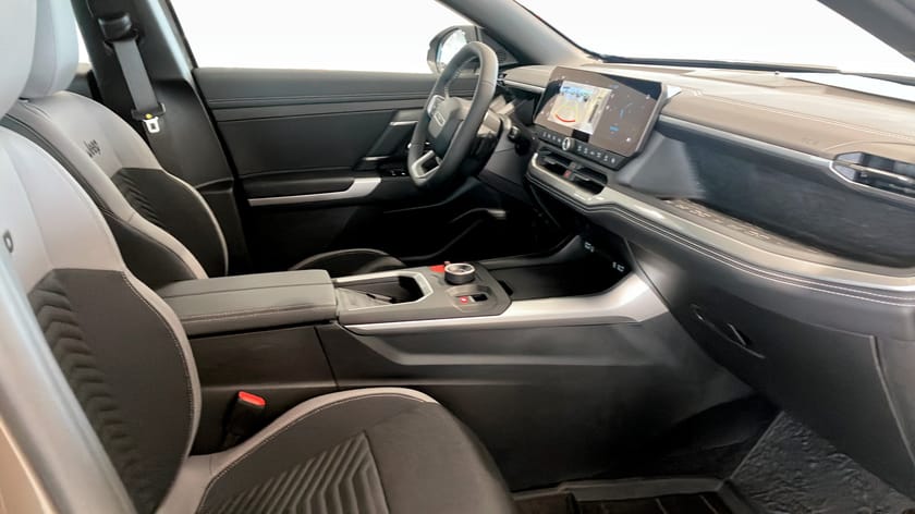 Bild 3 av Jeep Compass e-Hybrid *PRIVATLEASA Fr 4795 kr/mån* MHEV 145HK ALTITUDE CONVINIENCE