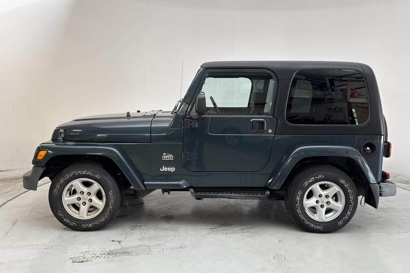 Bild 2 av Jeep Wrangler 4.0 Sahara (177hk) Lågmil