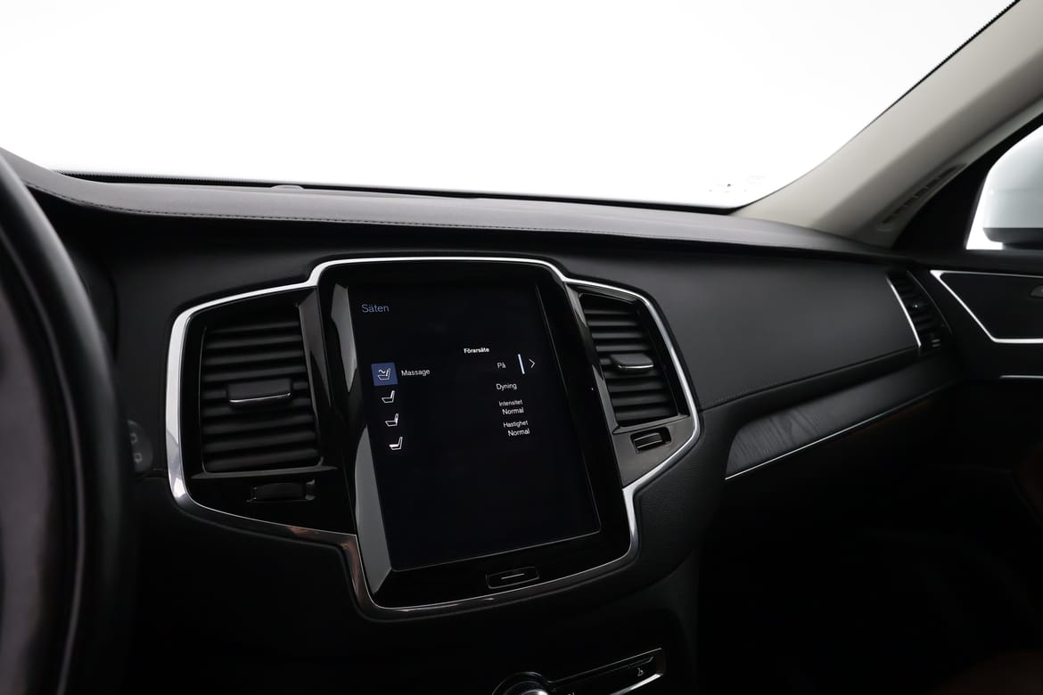 Volvo XC90 2020 - miniatyr 16