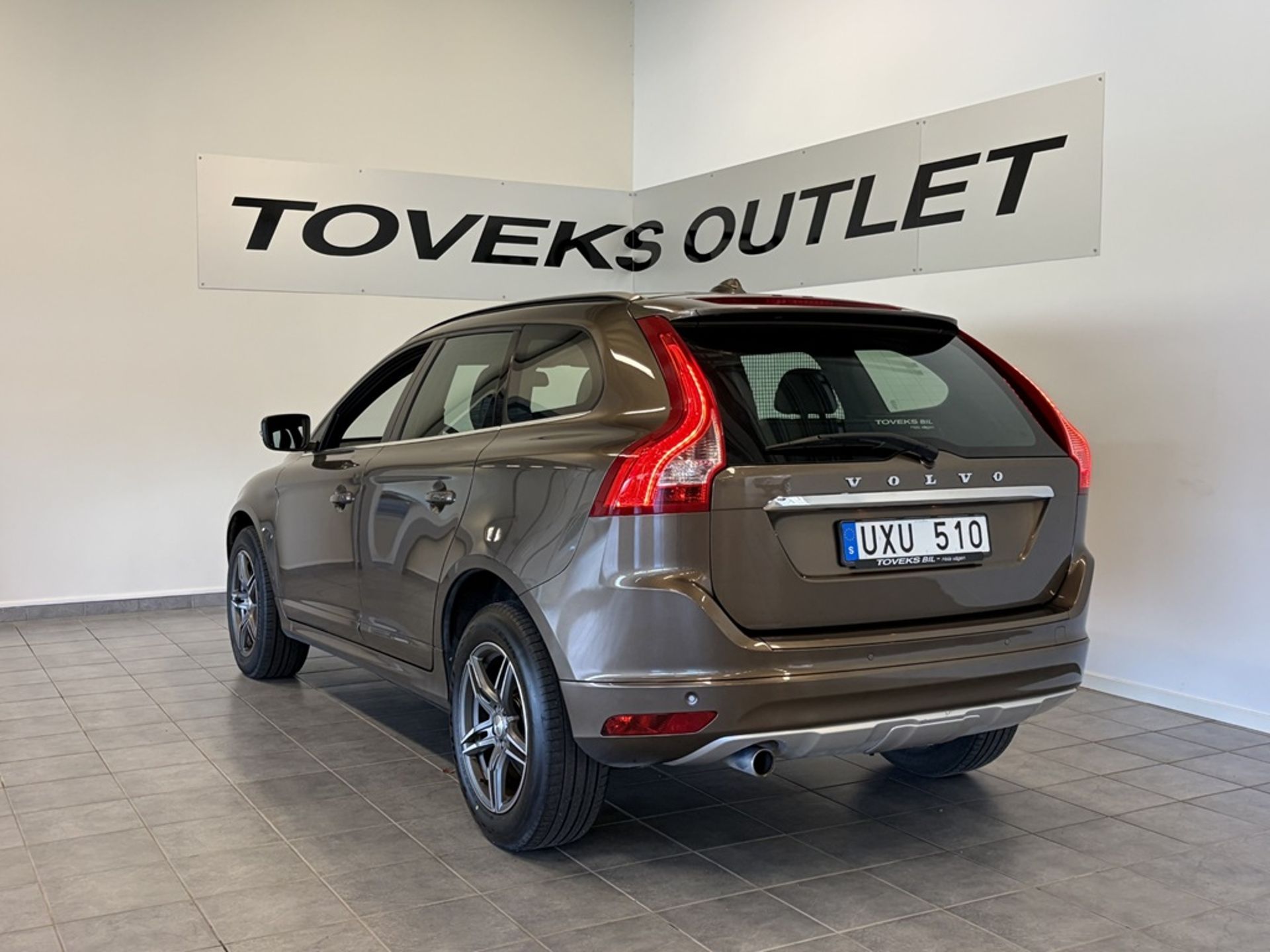 Volvo XC60 D4 Momentum 2014, bild 6/10