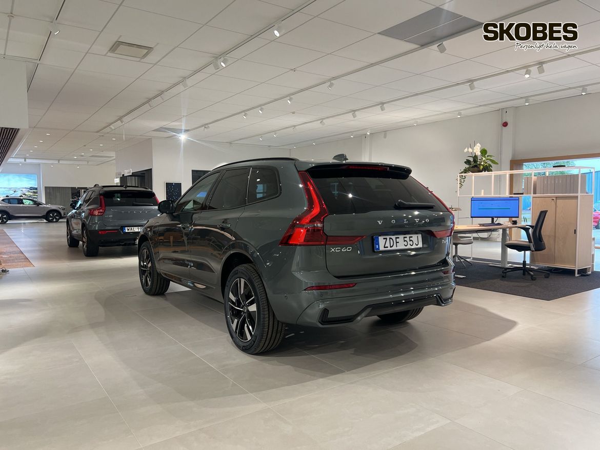 Bild 4 av 6 på bilen