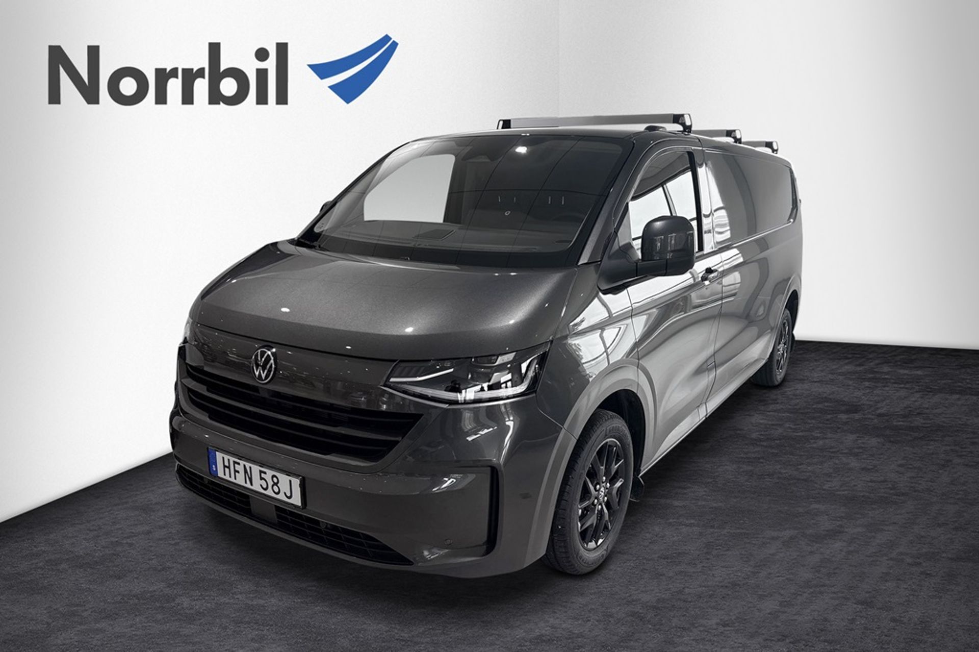 Volkswagen Transporter 2.0 TDI 4Motion 2025, bild 2/16