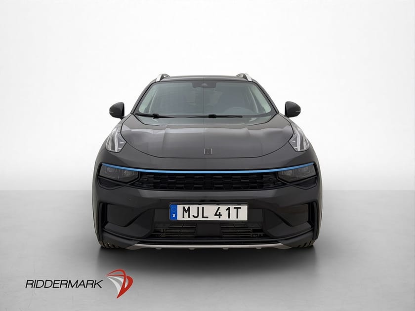 Bild 2 av Lynk & Co 01 PHEV 261hk Pano Infinity Kamera Elstol CarPlay