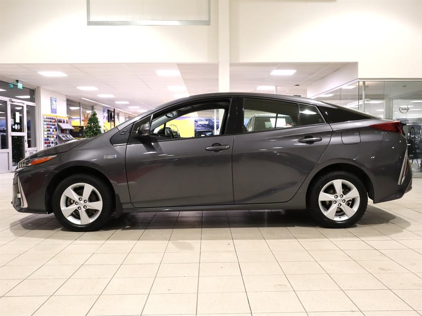 Bilde 4 av Toyota Prius Plug-in Hybrid