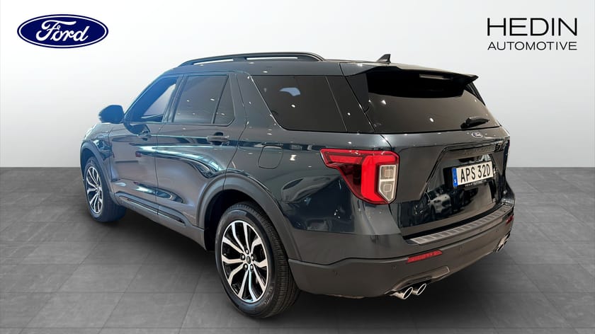 Bild 2 av Ford Explorer Plug-In Hybrid PLUG IN ST-LINE V6 3.0 457HK PANO 7-SITS