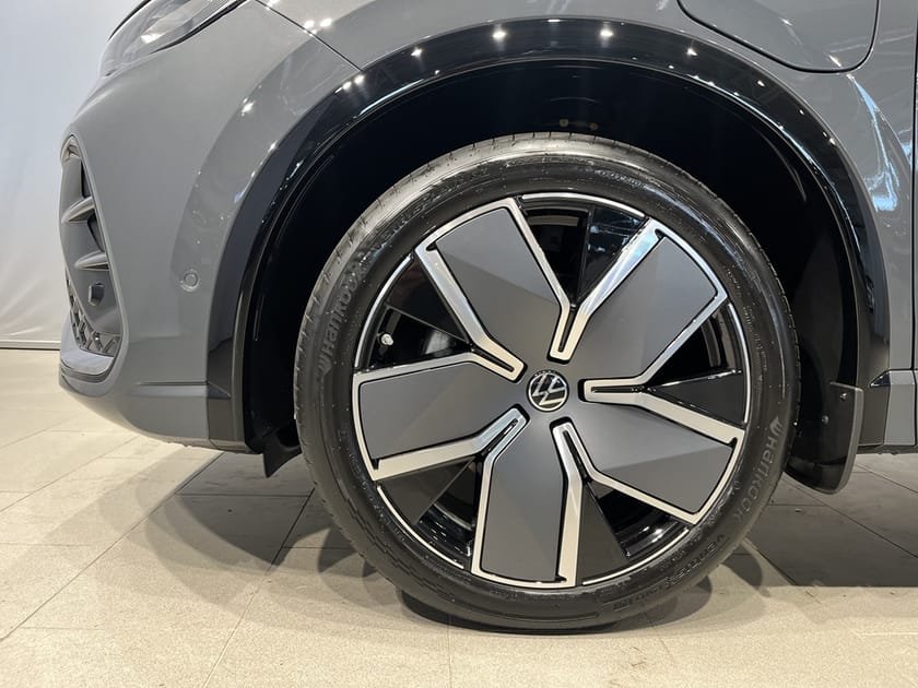 Bild 2 av Volkswagen Tiguan eHybrid R-LINE E-HYBRID 272 HK