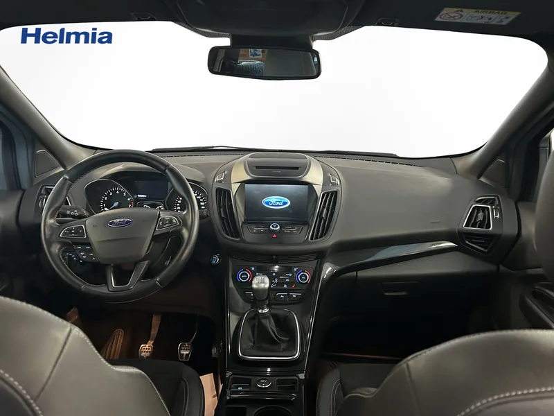 Bild 8 av 9 – Ford Kuga 1.5 150 ST-Line II 5-d