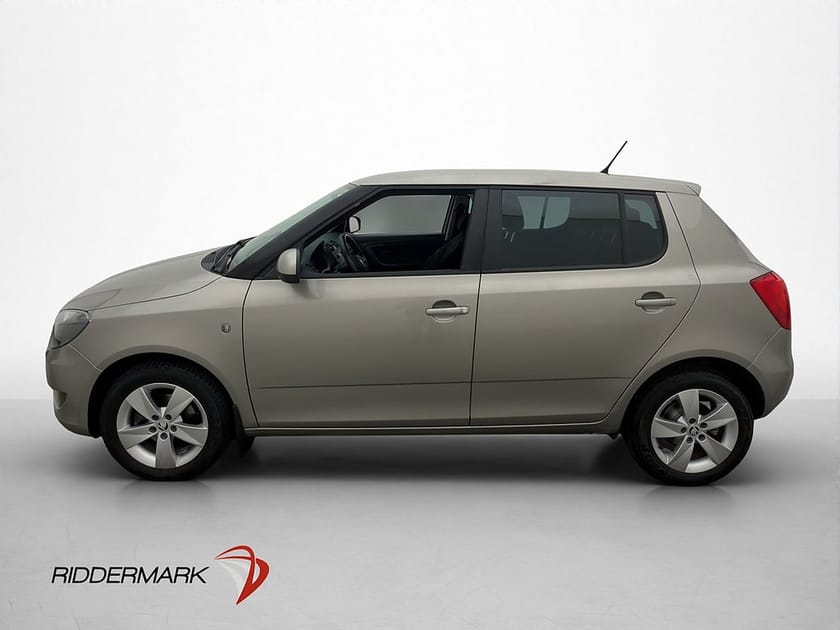 Bild 4 av Škoda Fabia Skoda 1.2 TSI Ambition M-Värmare Sensorer Farthållare