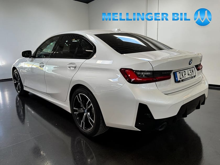 Bild 4 av BMW 330e Sedan Steptronic M Sport 292hk H/K Sound