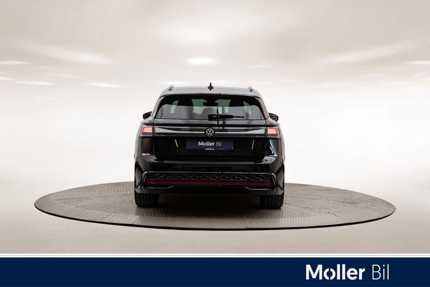 Bilde 4 av Volkswagen ID.7 GTX Tourer
