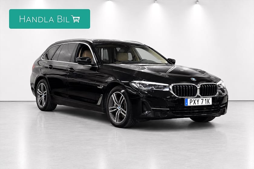 Bild 4 av BMW 530e Touring Plug-in Pano Skinn P-värm Navi Dragkrok Moms