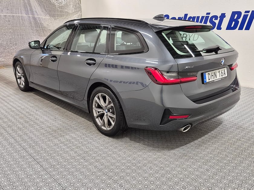 Bild 3 av BMW 320d xDrive Touring 320 D 190HK 4x4 Sportline