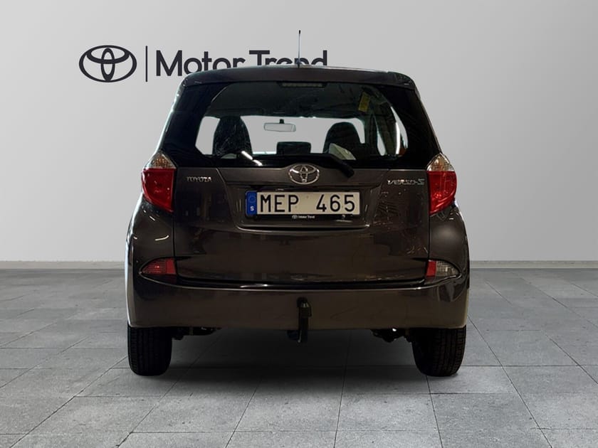 Bild 4 av Toyota Verso-S 1.33 Manuell Drag Vinterhjul