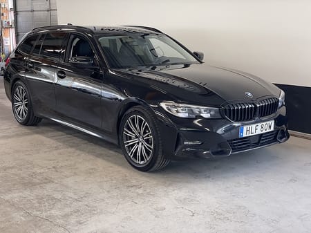 BMW 330e xDrive Touring