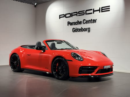 Porsche 911 Carrera 4 GTS Cabriolet