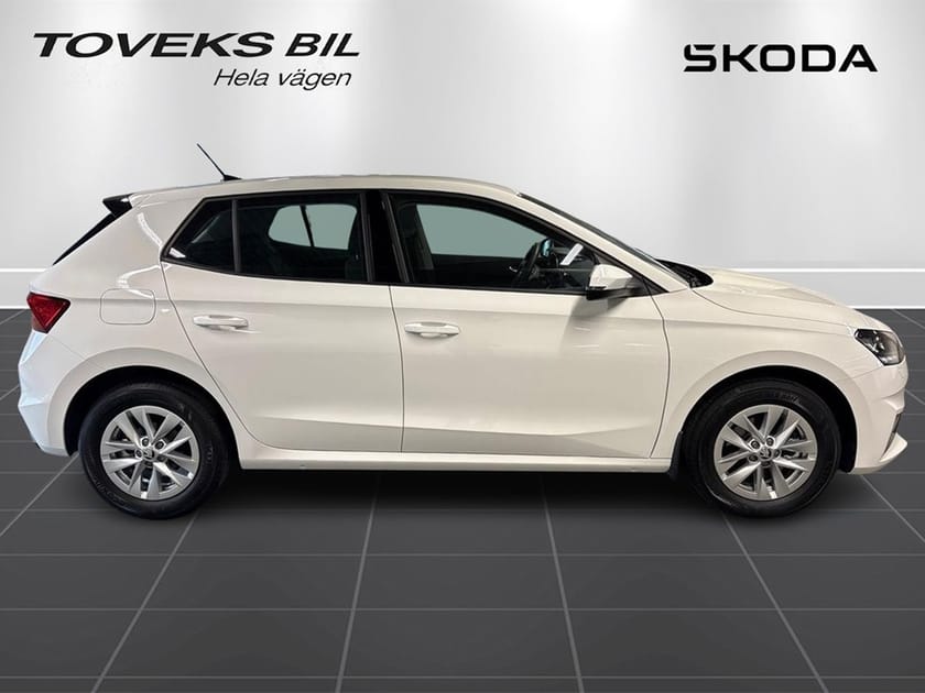 Bild 2 av Škoda Fabia Selection 1.0 TSI 115Hk Aut Backkamera Keyless