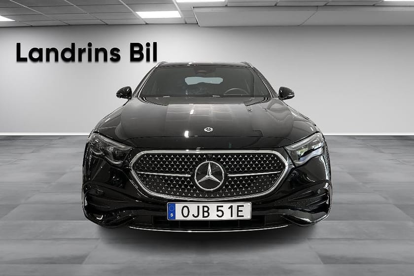 Bild 2 av Mercedes-Benz E 300 de 4MATIC T Kombi AMG Line Premium/Superscreen