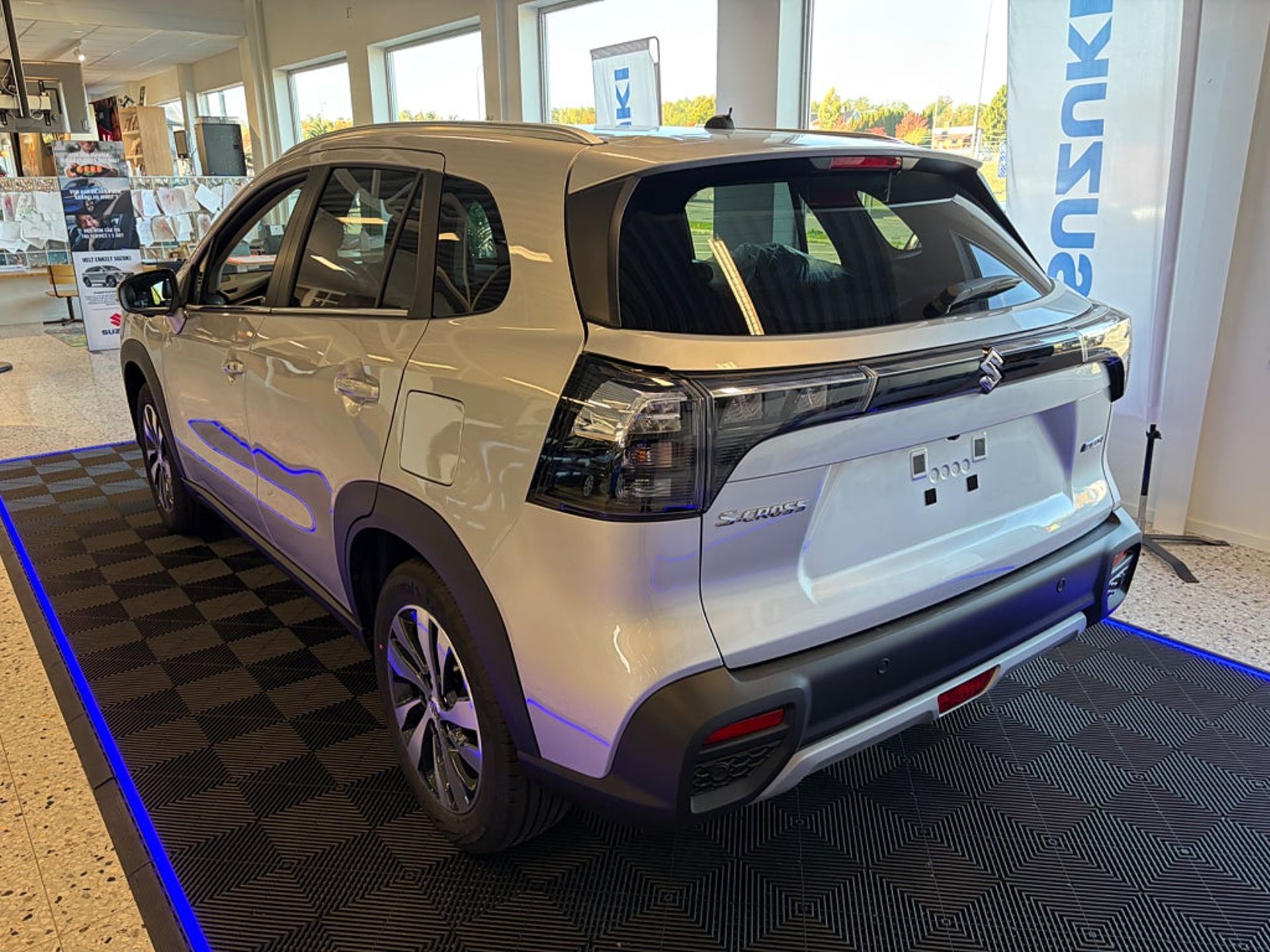 Suzuki S-Cross 2026, bild 3/9