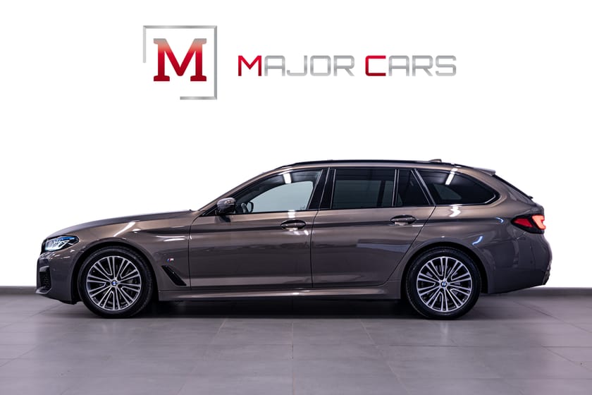 Bild 3 av BMW 530d xDrive Touring M Sport Inno Pano H/K Komfstol DAP Laser HuD