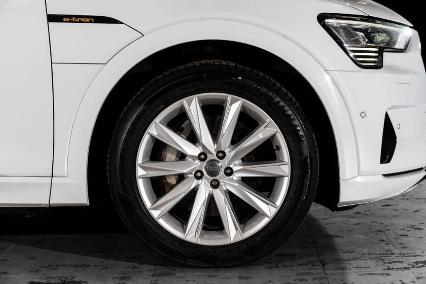 Bilde 5 av Audi e-tron 50 quattro Adv Quattro|H.feste|Forvarme|Matrix|App|360Kam|Acc++